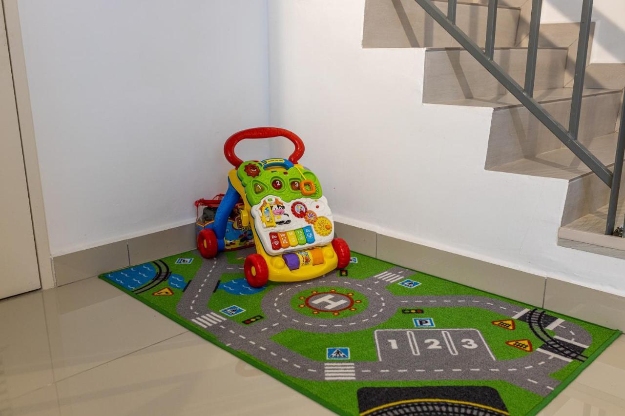Desaru Babyfriendly Homestay Экстерьер фото
