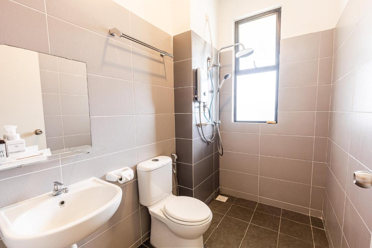 Desaru Babyfriendly Homestay Экстерьер фото